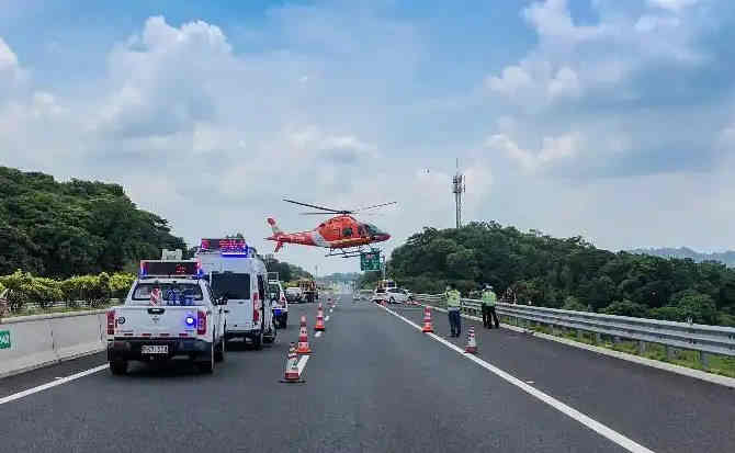 遵化高速公路汽车救援案例